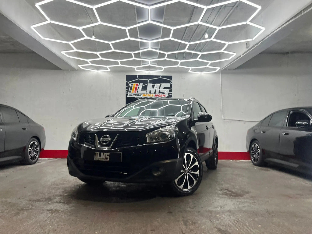 Nissan Qashqai Hatchback Silver #2