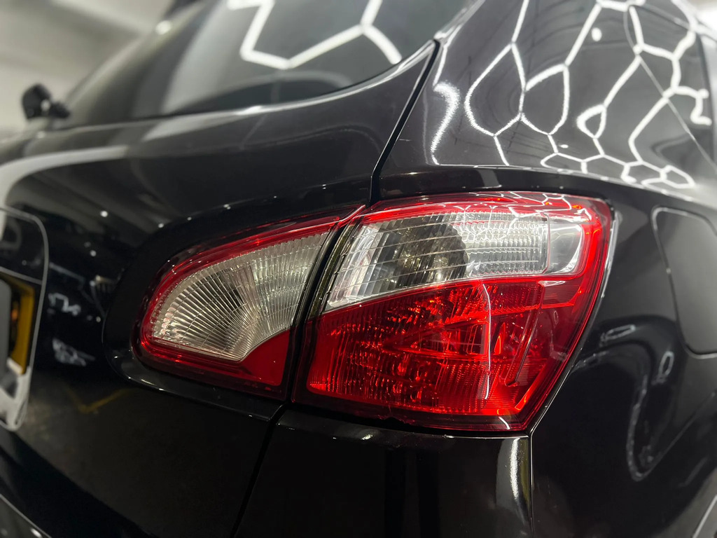 Nissan Qashqai Hatchback Silver #98