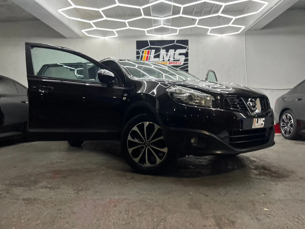 Nissan Qashqai Hatchback Silver #49