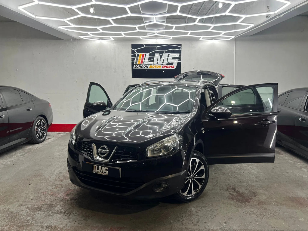 Nissan Qashqai Hatchback Silver #19