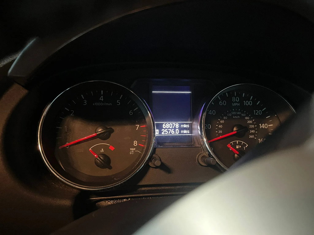 Nissan Qashqai Hatchback Silver #57