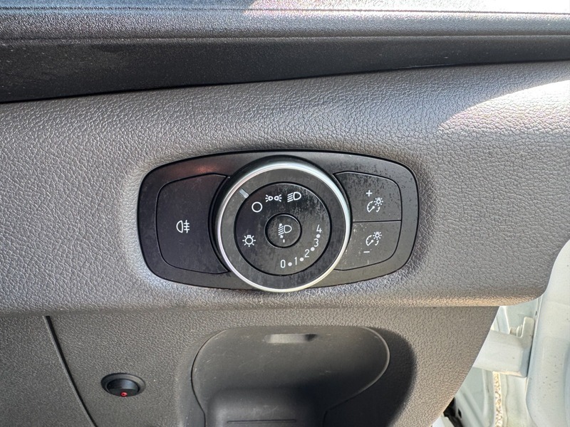 Ford Transit Custom 350 Leader Luton L3 WP22ZDS White #4