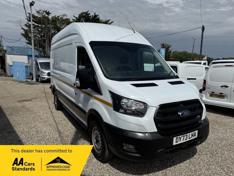 Ford Transit Custom 350 Leader P V White