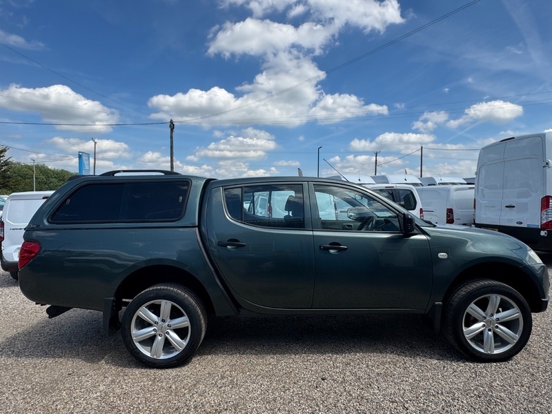Mitsubishi L200 Di-d 4X4 4Work Lb Green #5