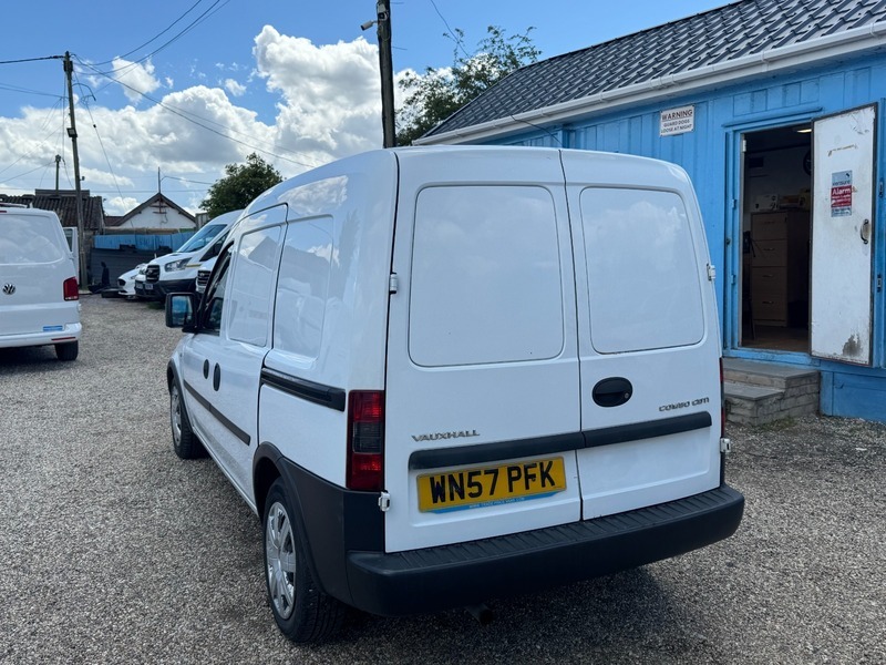 Vauxhall Combo Combi Van 1.7 2000 Cdti 16V Crew Van Fwd L1 H1 White #8