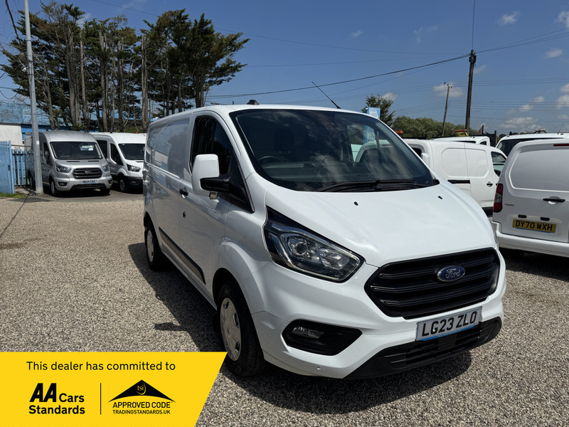 Ford Transit Custom 300 Trend P V White