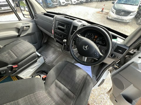 Mercedes-Benz Sprinter 2.1 313 Cdi Mwb 129 Bhp White #17