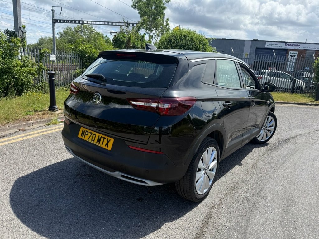 Vauxhall Grandland X 1.2L Elite Nav Black #3