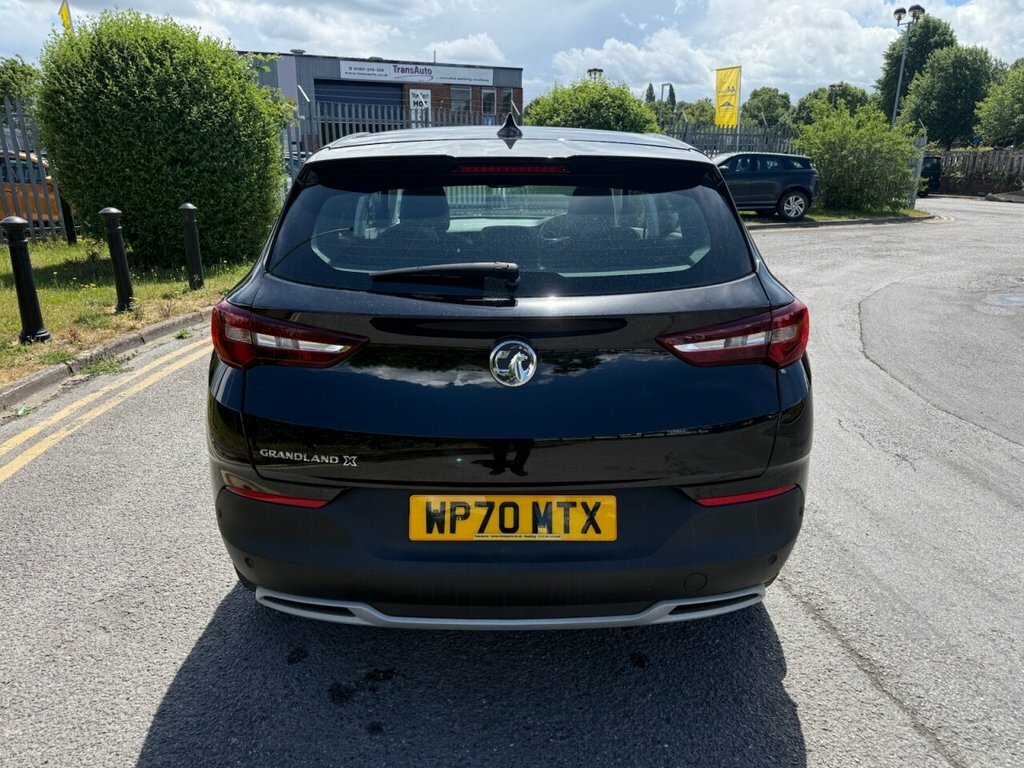 Vauxhall Grandland X 1.2L Elite Nav Black #2