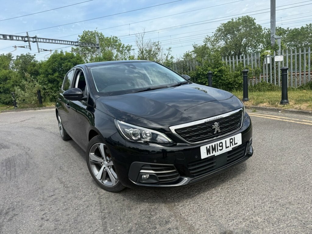 Peugeot 308 1.2L Tech Edition Black #4