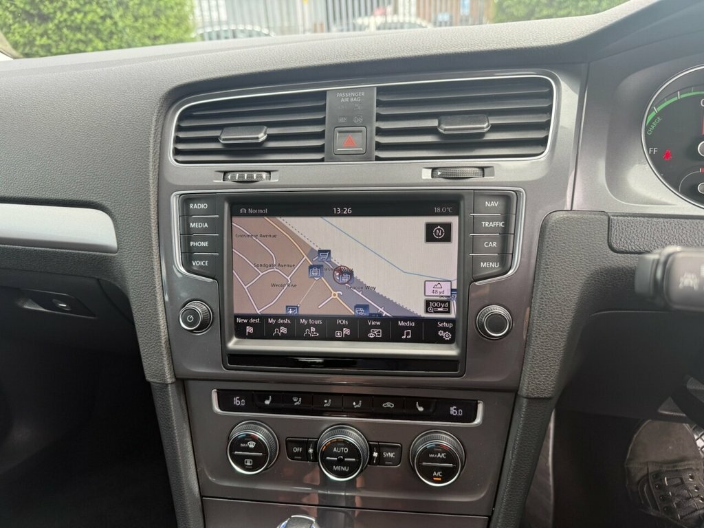 Volkswagen e-Golf E-golf Black #46