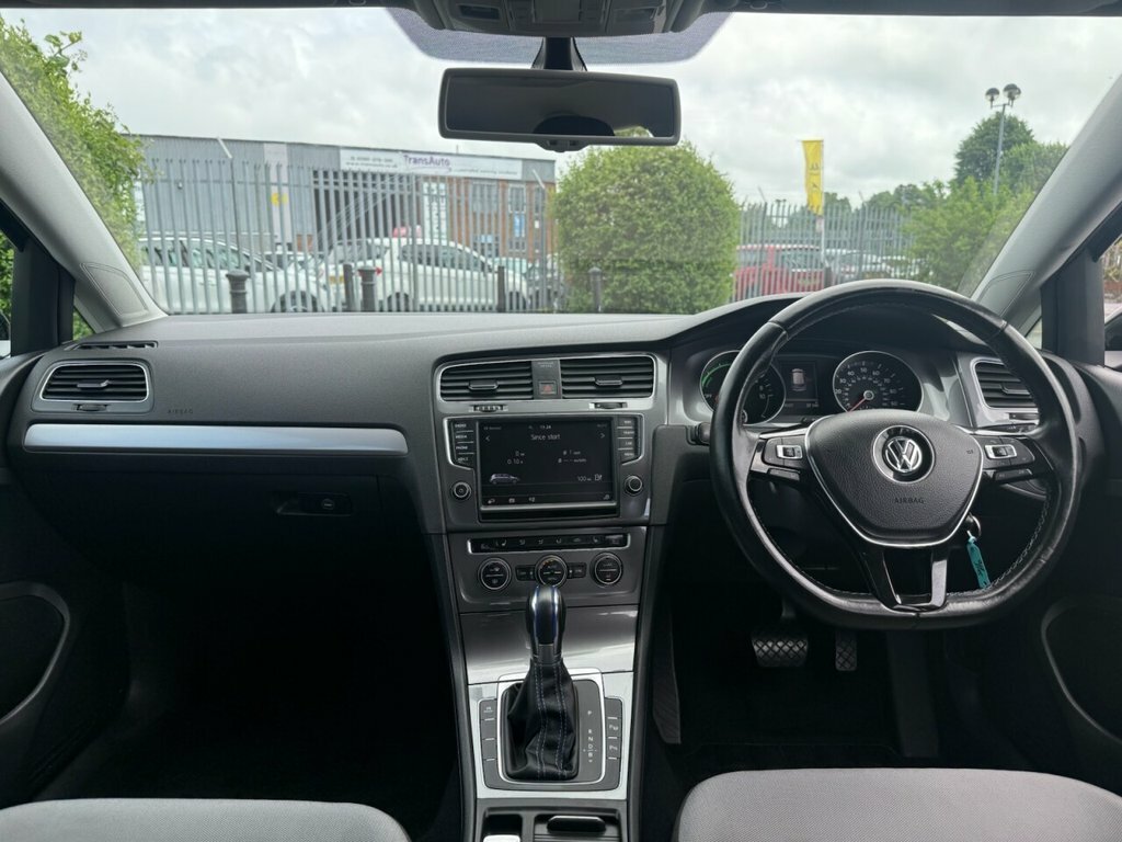 Volkswagen e-Golf E-golf Black #28