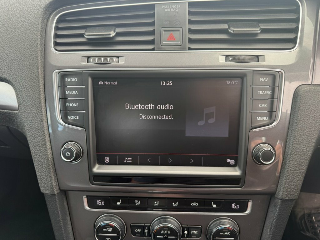 Volkswagen e-Golf E-golf Black #40