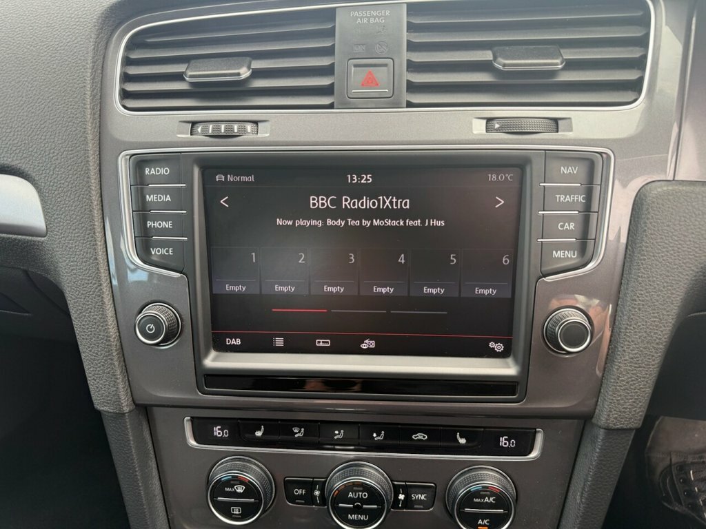 Volkswagen e-Golf E-golf Black #39