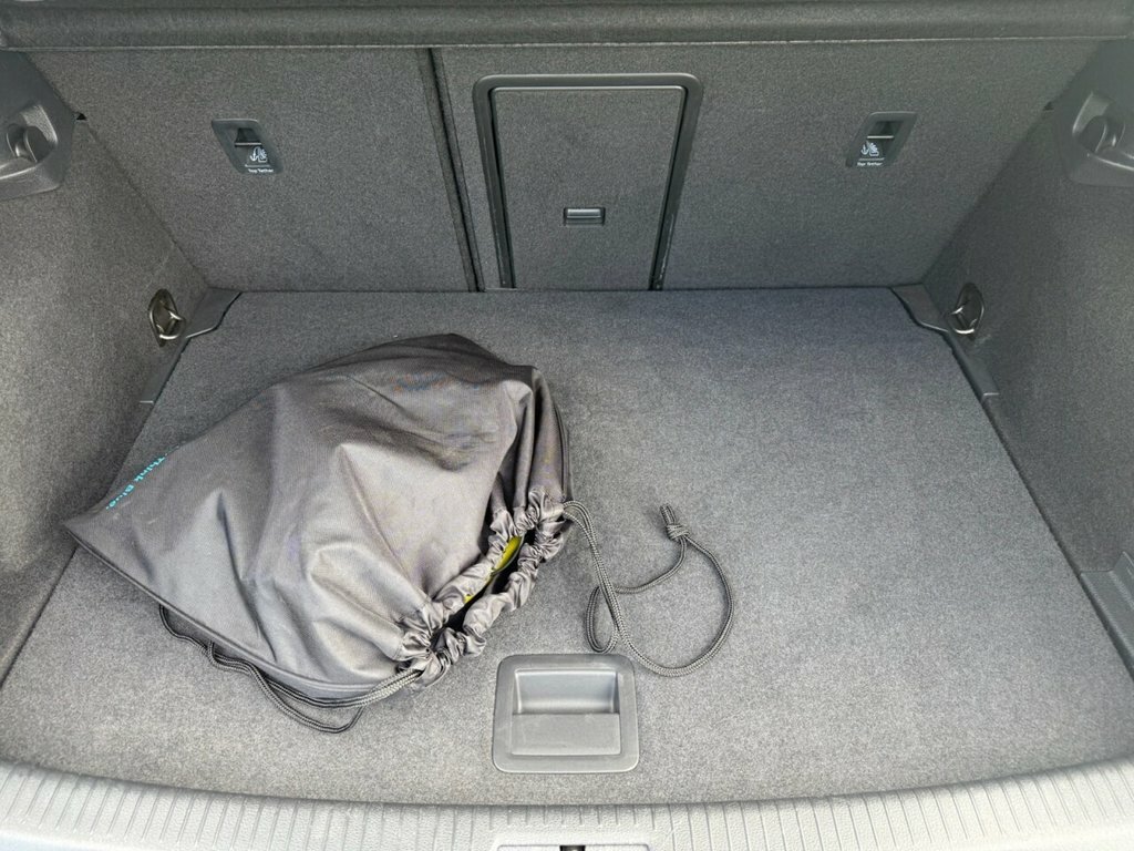 Volkswagen e-Golf E-golf Black #24