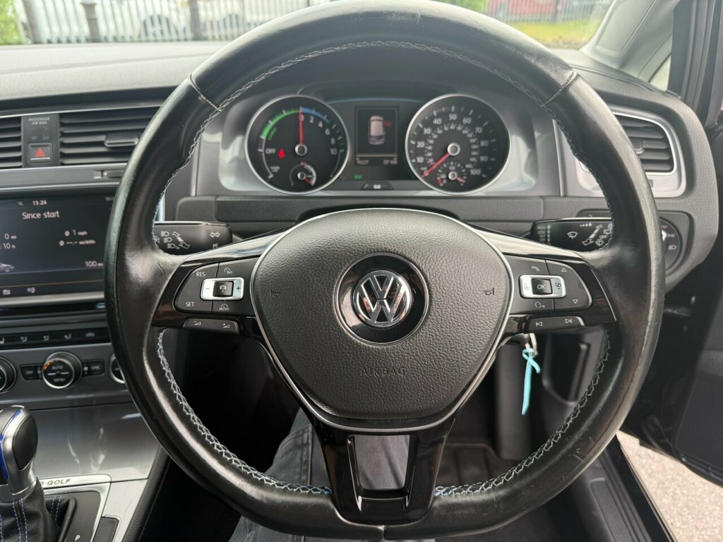 Volkswagen e-Golf E-golf Black #33
