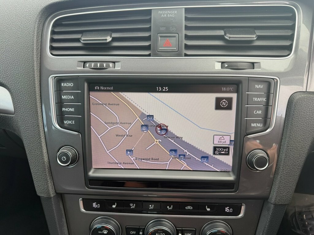 Volkswagen e-Golf E-golf Black #42