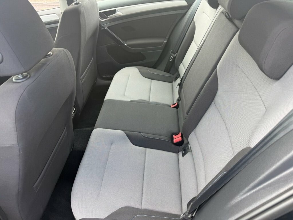 Volkswagen e-Golf E-golf Black #22