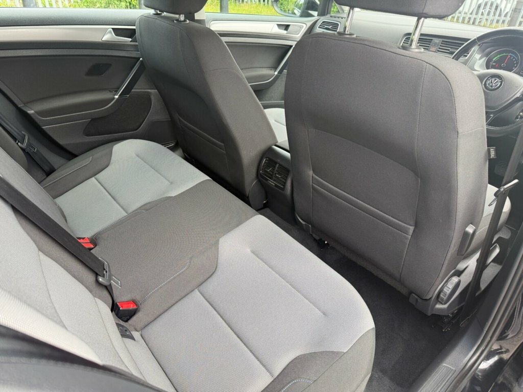 Volkswagen e-Golf E-golf Black #25
