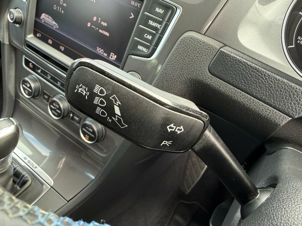Volkswagen e-Golf E-golf Black #38