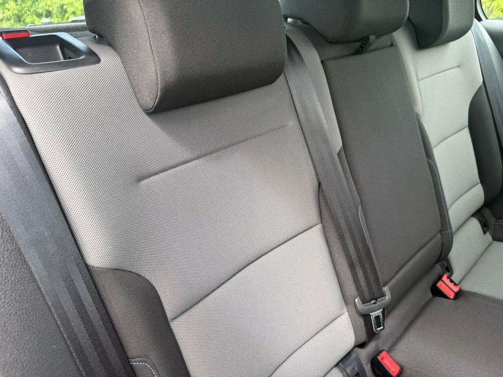 Volkswagen e-Golf E-golf Black #26