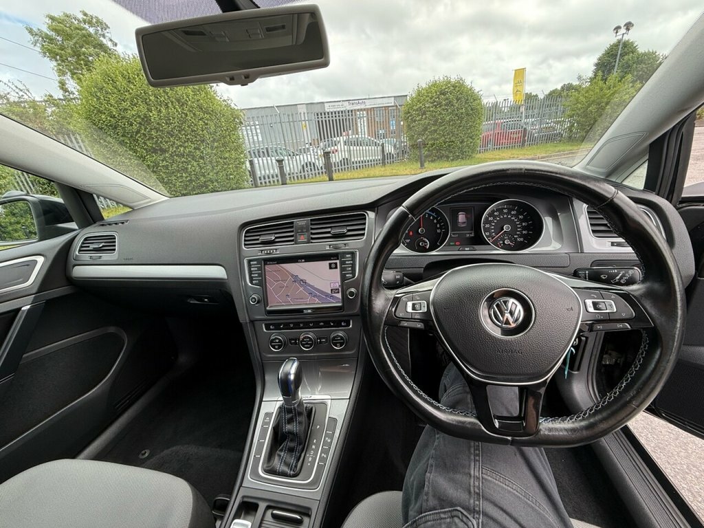 Volkswagen e-Golf E-golf Black #47