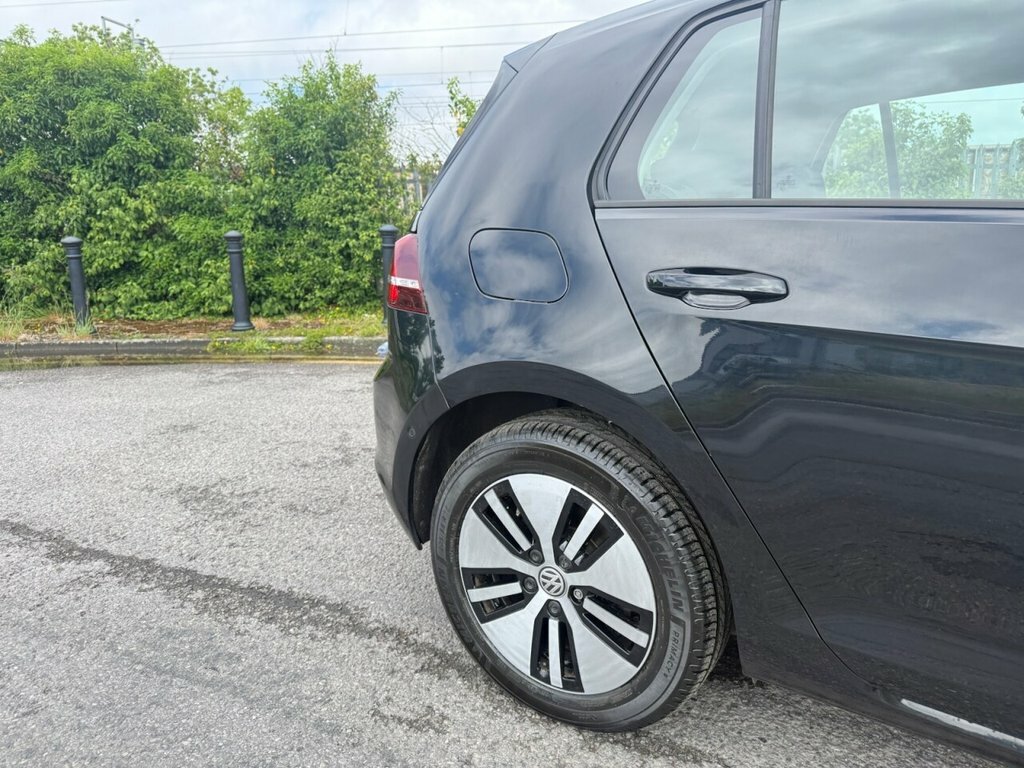 Volkswagen e-Golf E-golf Black #10