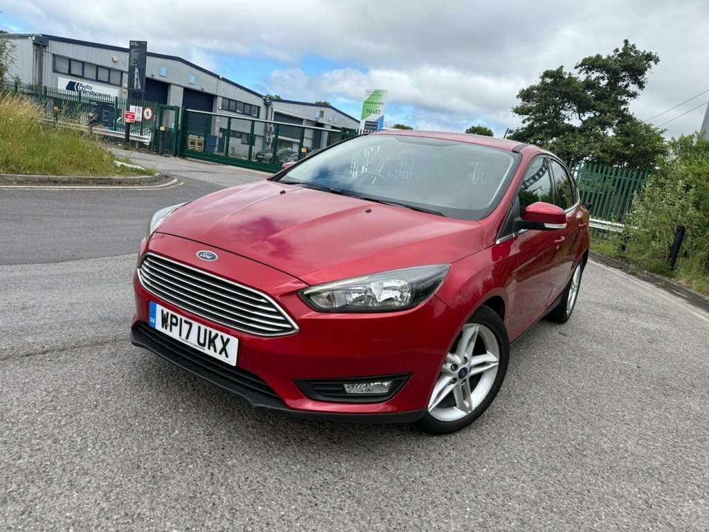 Ford Focus 1L Zetec Edition Red