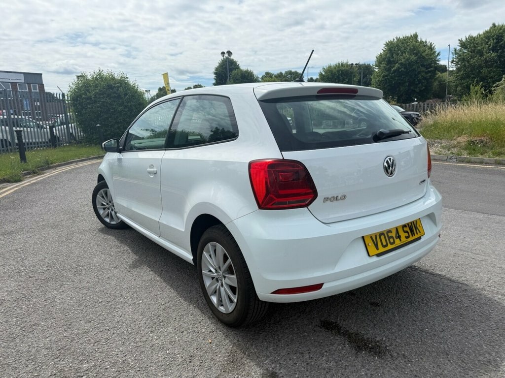 Volkswagen Polo 1L Se White #6