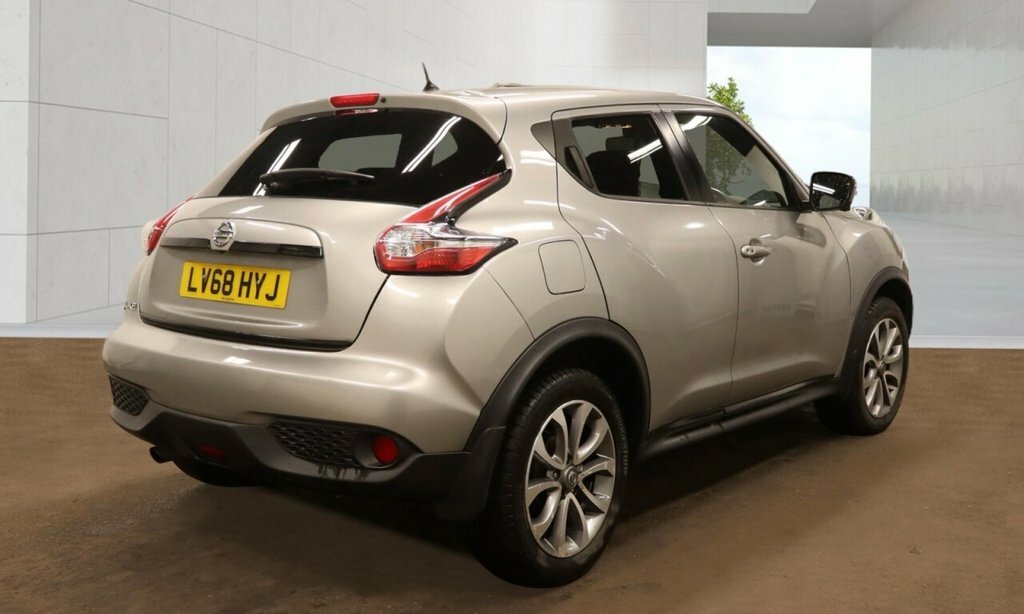 Nissan Juke 1.2L Tekna LV68HYJ Silver #4