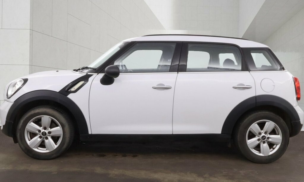Mini Countryman 1.6L One White #6