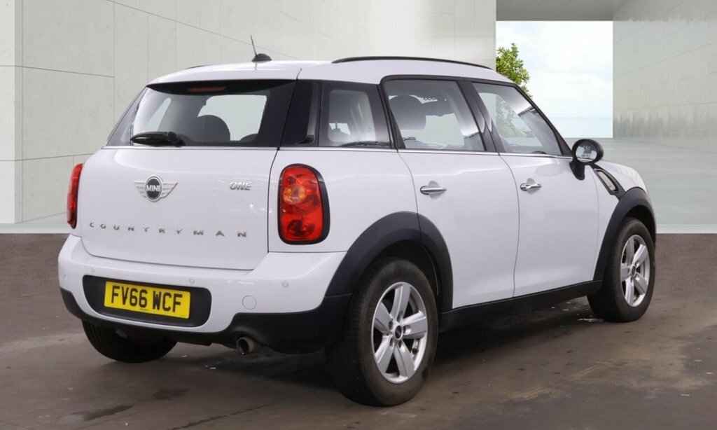 Mini Countryman 1.6L One White #4
