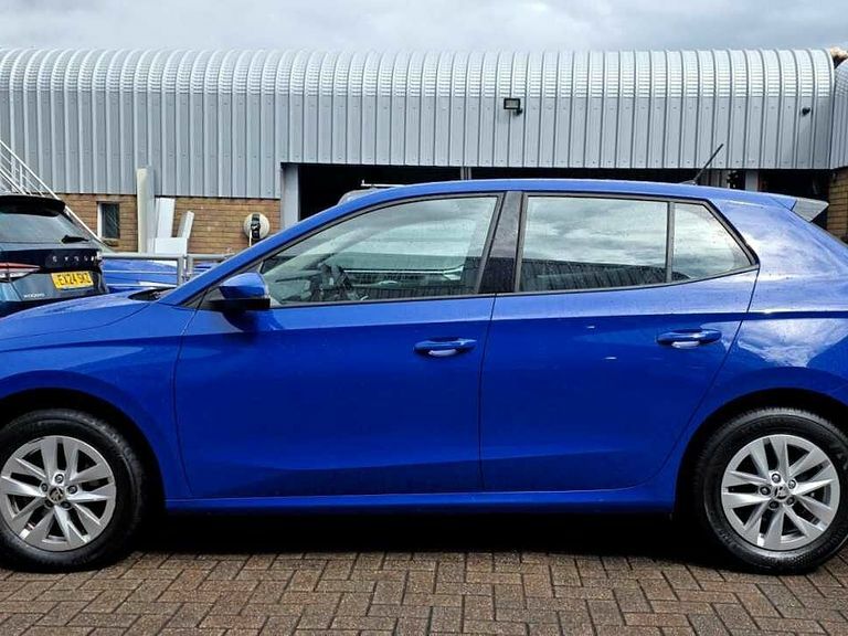 Skoda Fabia 1.0 Tsi Se Comfort EJ24XNC Blue #4