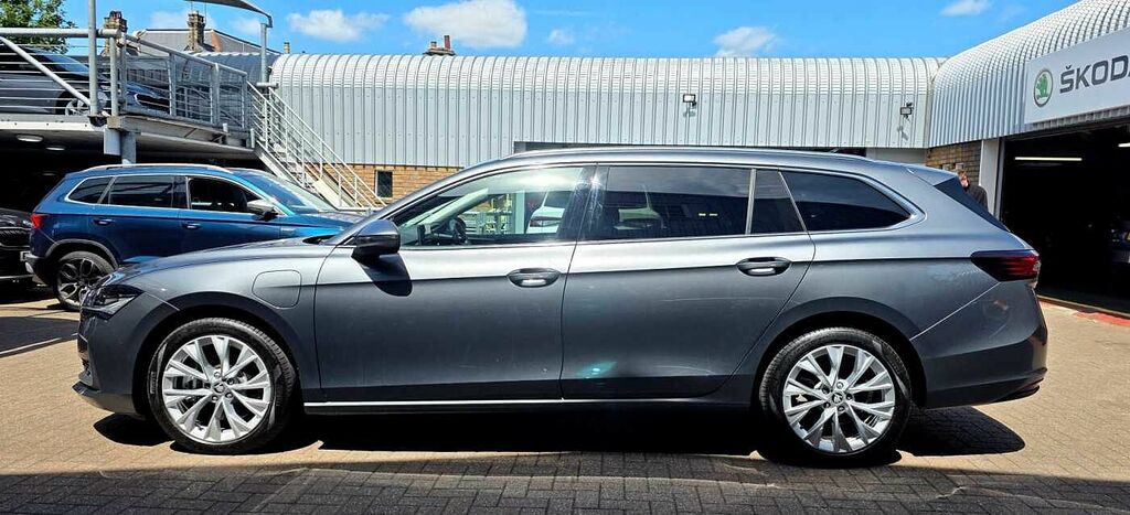 Skoda Superb 1.5 Tsi Iv Se L Dsg EJ25YWP Grey #4