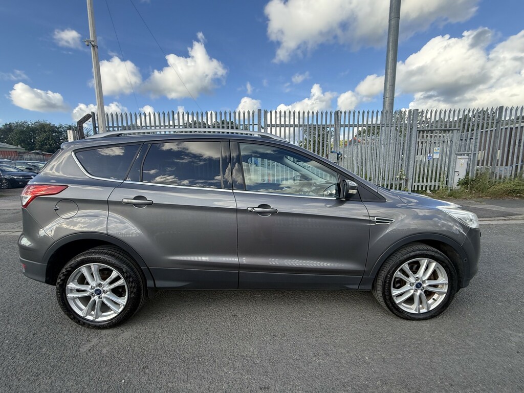 Ford Kuga Suv 2.0 Tdci Titanium X 2014 DN63RZY Grey #2
