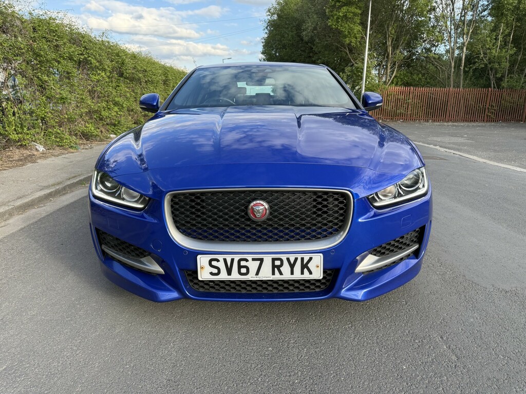 Jaguar XE 2.0 D R-sport Blue #2
