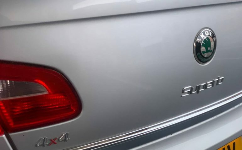 Skoda Superb 2L Elegance Brown #10