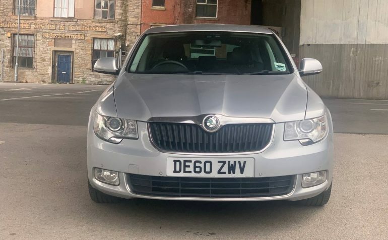 Skoda Superb 2L Elegance Brown #3