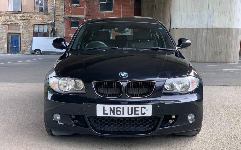 BMW 1 Series Es Black #3