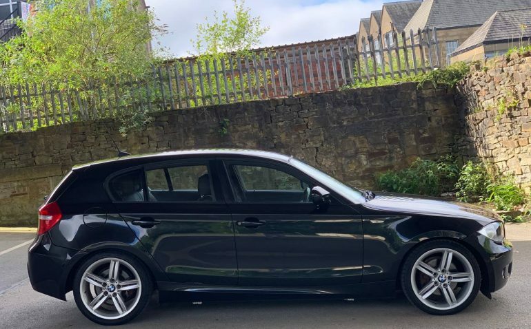 BMW 1 Series Es Black #4