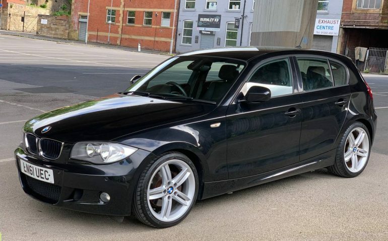 BMW 1 Series Es Black #2