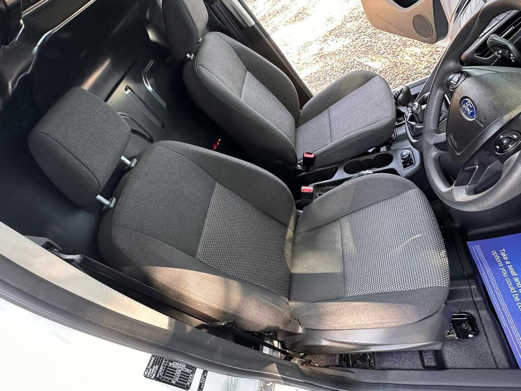 Ford Transit Connect 1.5L Trend 6Dr Silver #10