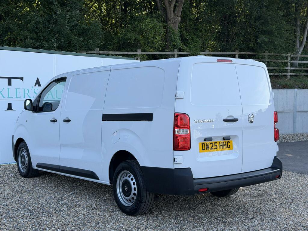 Vauxhall Vivaro Prime White #6
