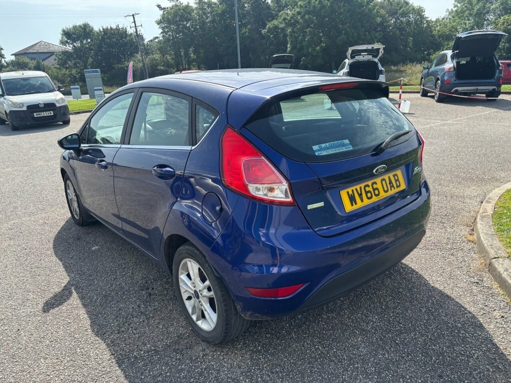 Ford Fiesta Hatchback Blue #2