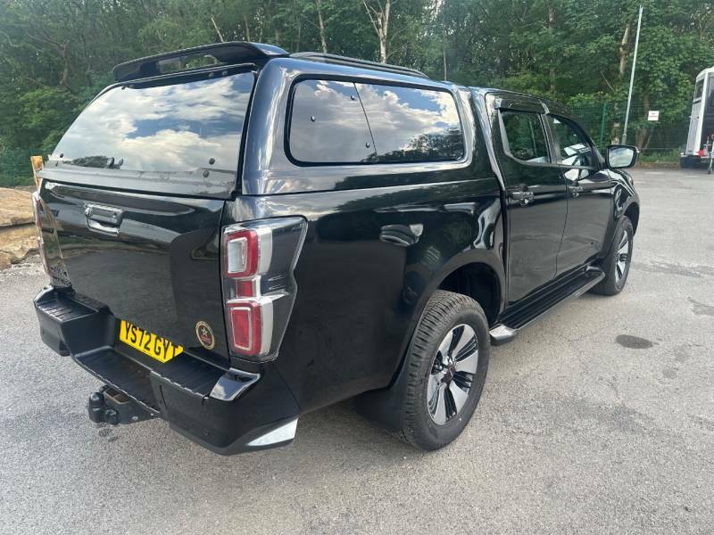 Isuzu D-Max 1.9 V-cross Double Cab 4X4 Black #6