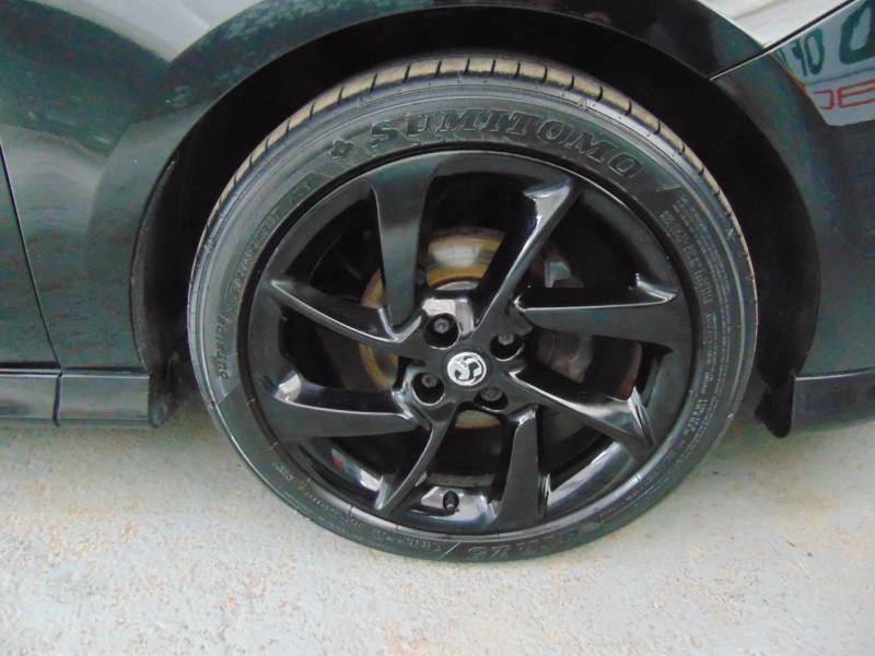 Vauxhall Corsa Vauxhall Corsa 1.4 Griffin Hatchback Red #14