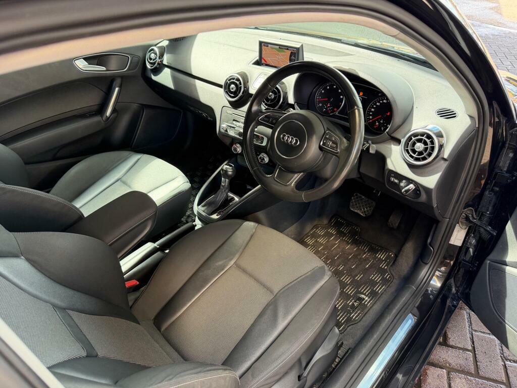 Audi A1 1.4 Tfsi Sport S Tronic Euro 5 S S Black #4