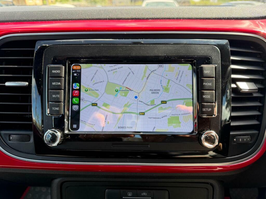 Volkswagen Beetle 1.2 Tsi Bluemotion Tech Dune Dsg Euro 6 S S Red