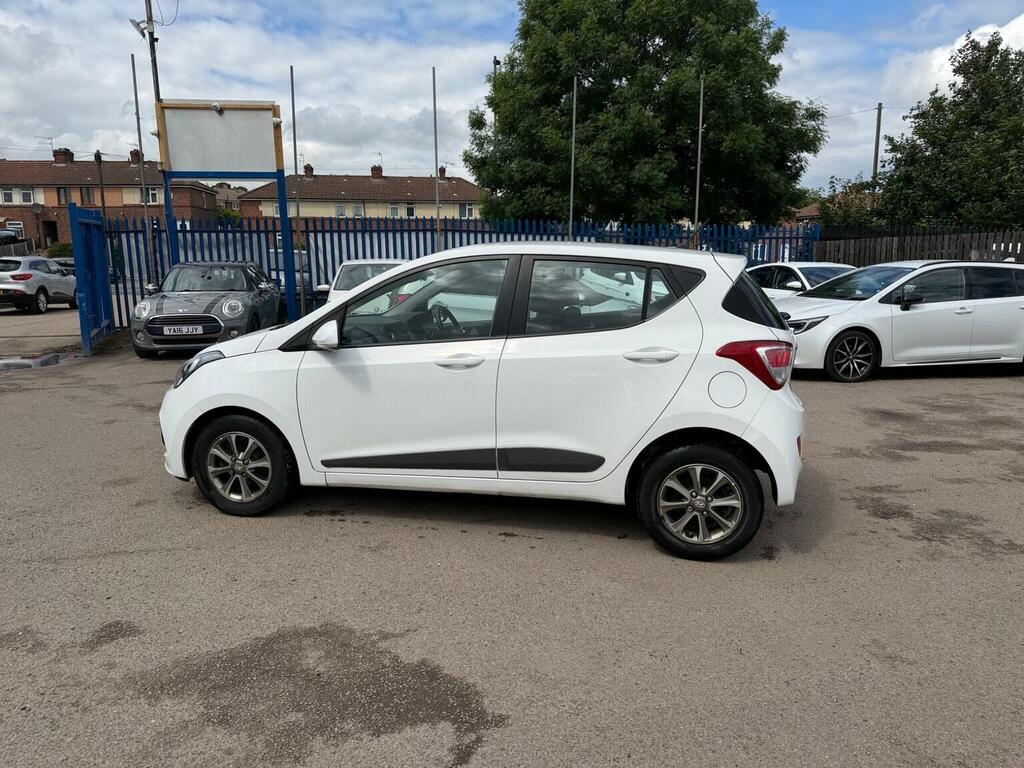 Hyundai I10 1.0 Premium Euro 5 White #4