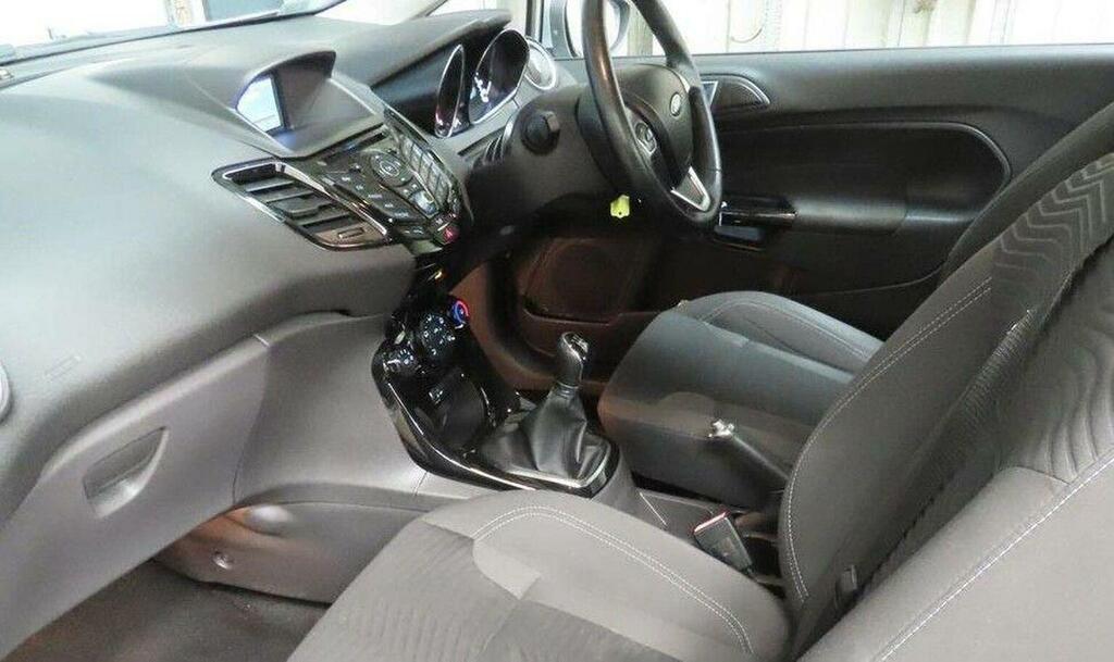 Ford Fiesta 1.0 Zetec 99 Bhp Blue #2